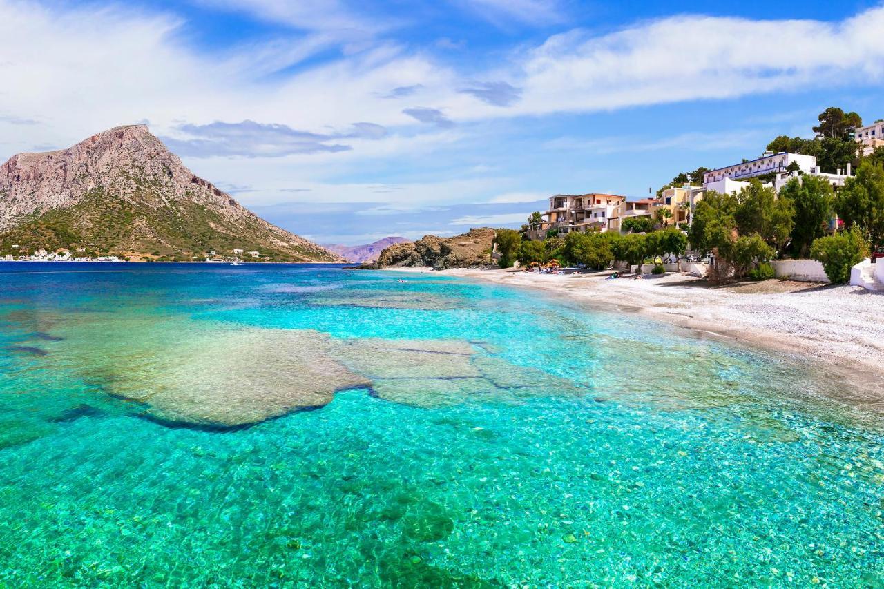 Pelagos Seafront Accommodation - Maria Myrties エクステリア 写真